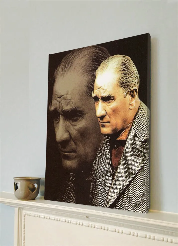 Atatürk Tek Parça Kanvas Tablo
