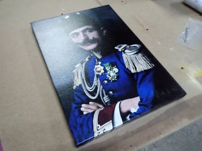 Enver Pa??a Renkli Kanvas Tablosu