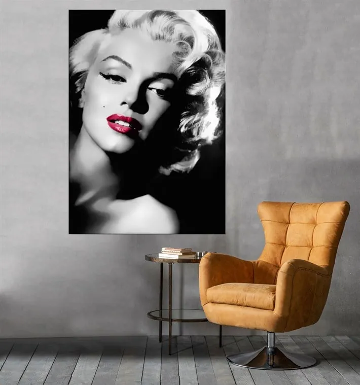 Marilyn Monroe Kırmızı Rujlu Siyah Beyaz Kanvas Tablo