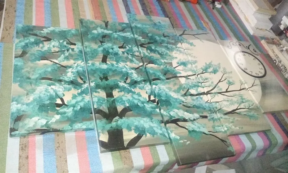Turguaz Çiçekli Ağaçlı Saatli Kanvas Tablo